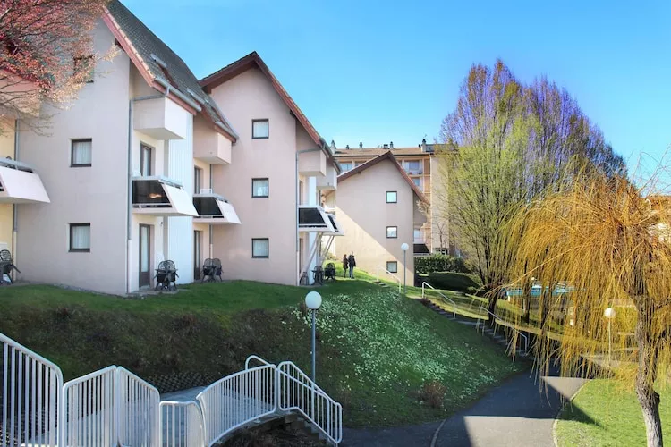 Evian-les-Bains- Appartement 4 Pièces 7 Personnes 1  bébé 2 salles d'eau-Areas summer 1km