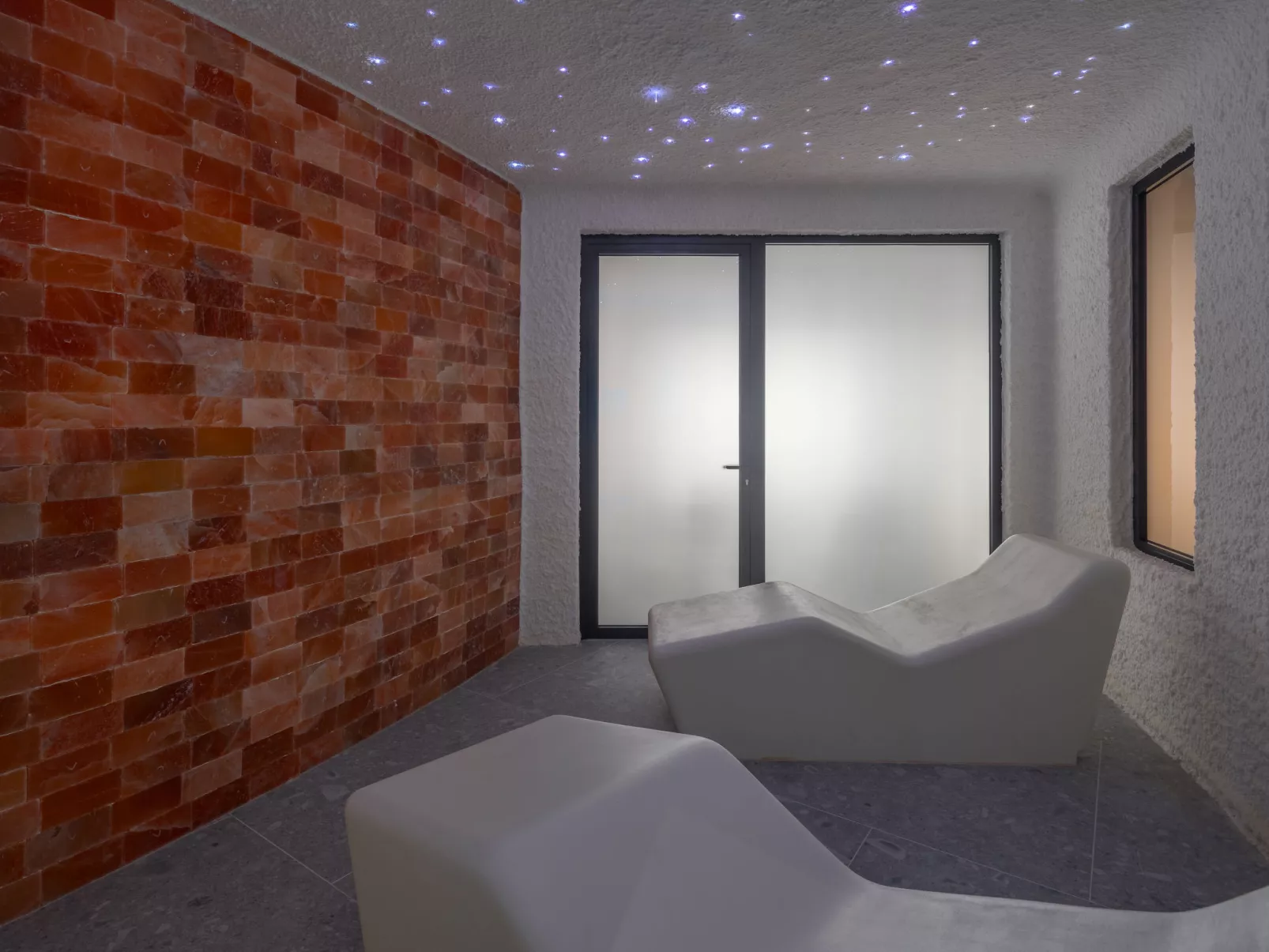 Luxury Beachfront Villa Porto Bus-Inside