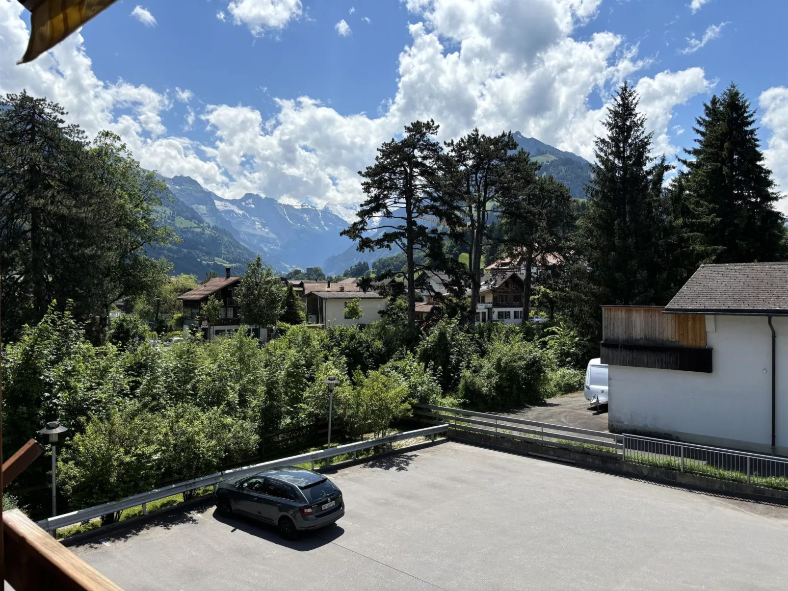 Mountain View-Outside