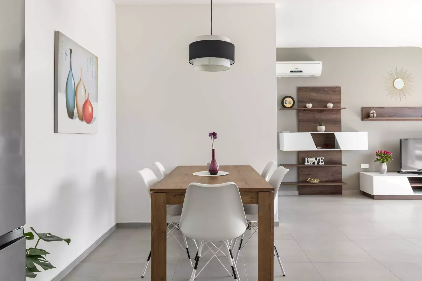 Apartments Villa Salona Sky - Superior Two Bedroom Apartment with Balcony (6)-Dining room