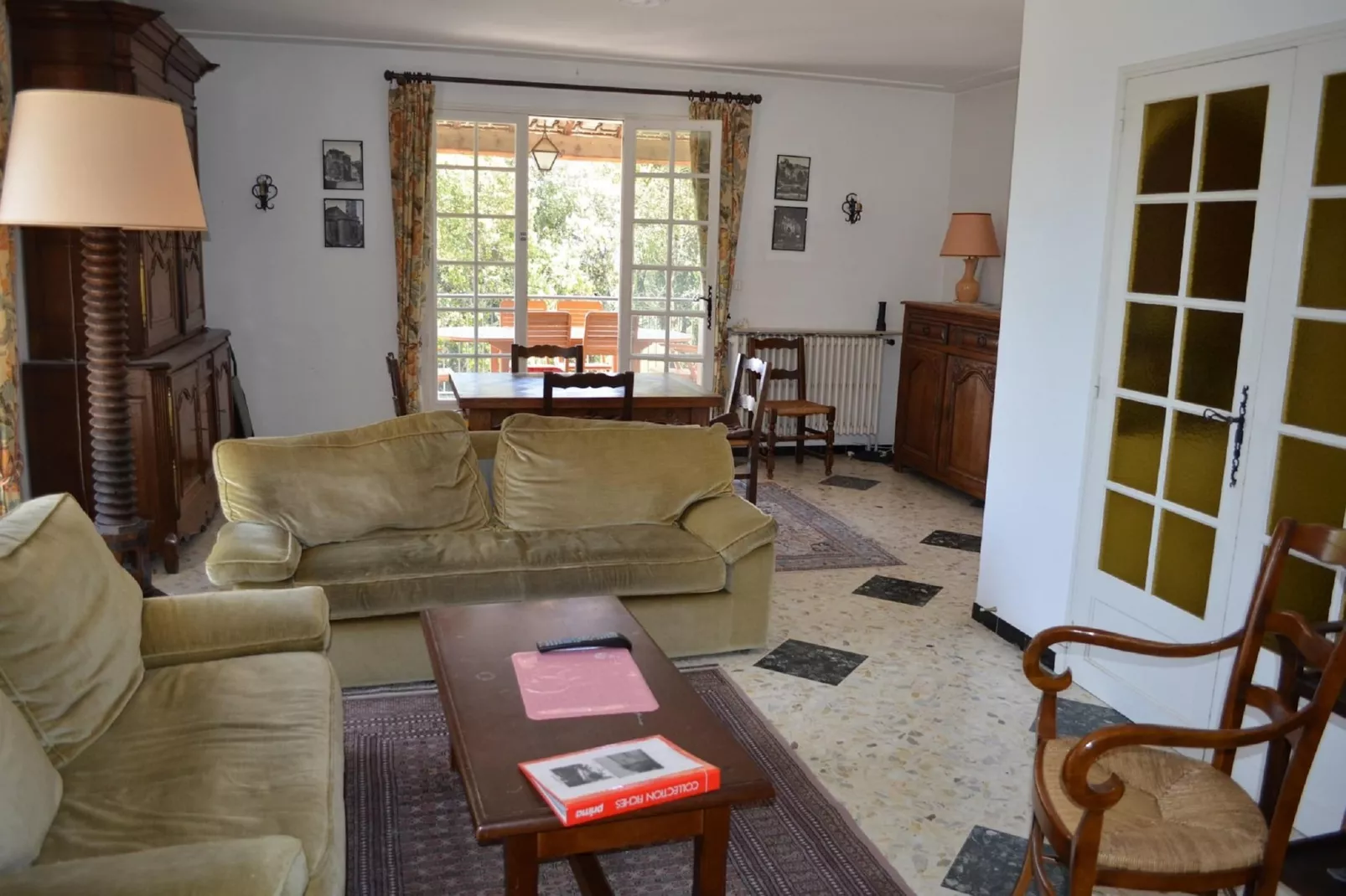 Villa les Combettes-Living room