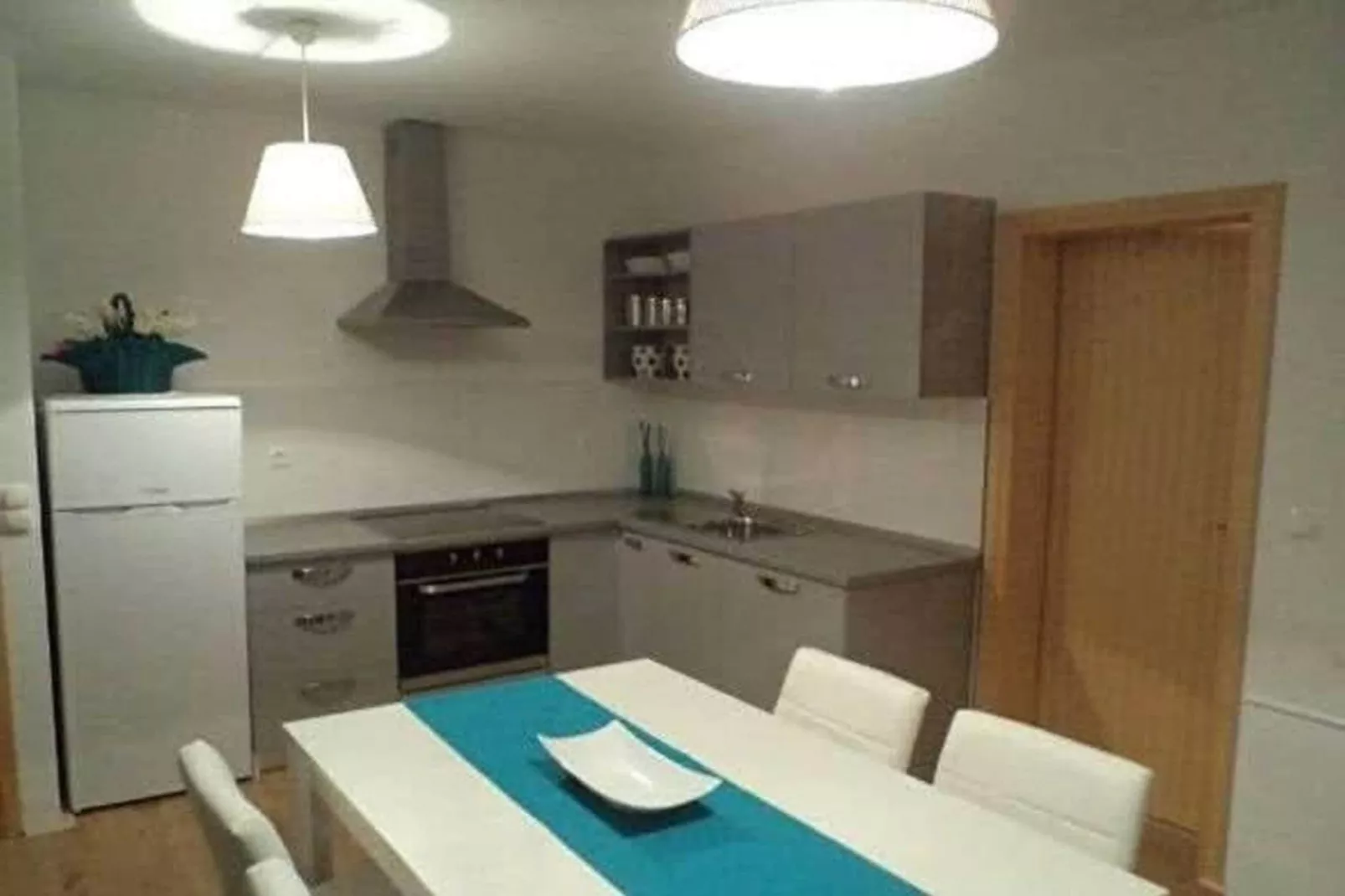 Apartment Ugljanski gusari - Two Bedroom Apartment with Balcony and Sea view-Dining room