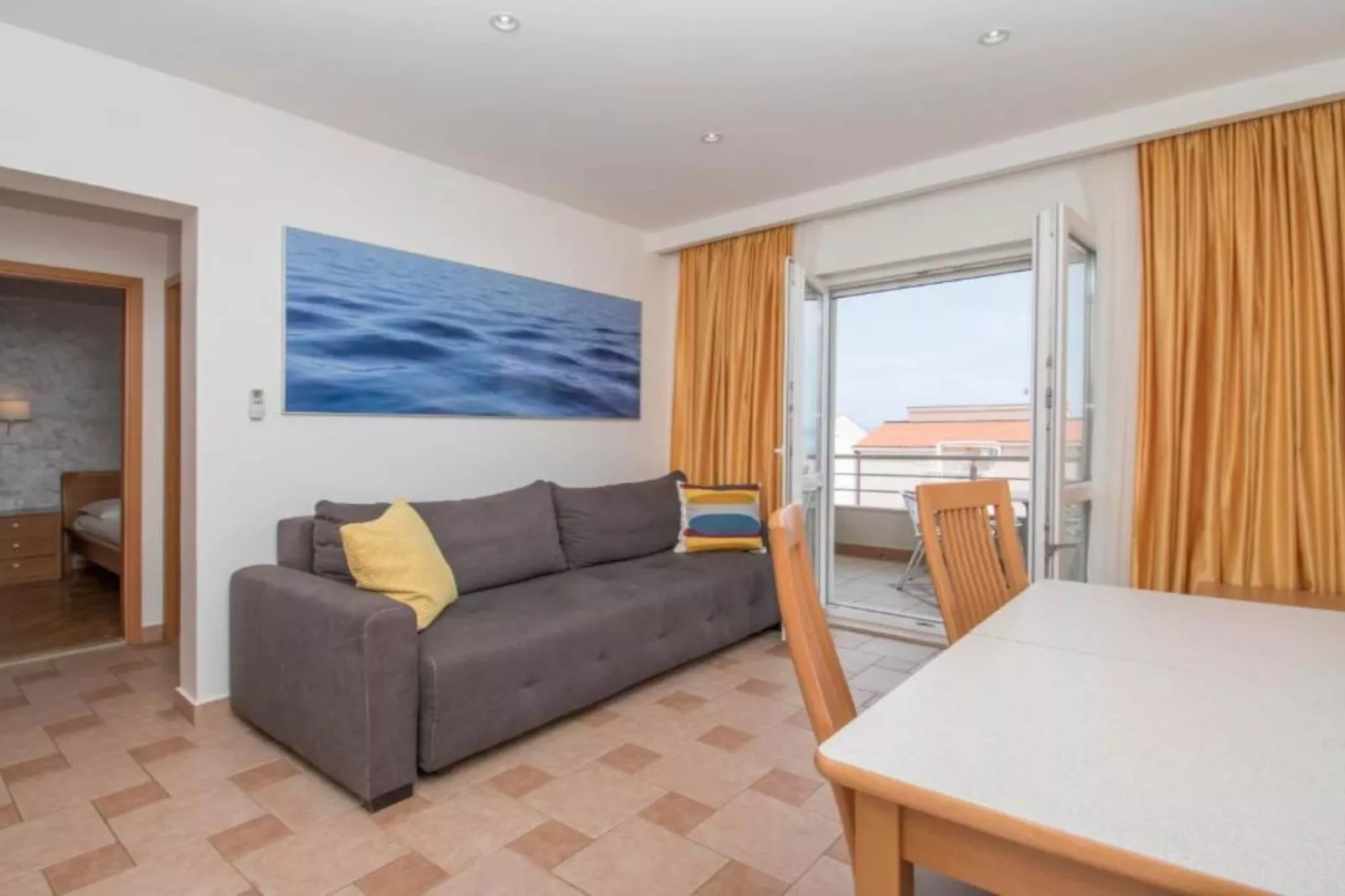 Apartments Antonio - One Bedroom Apartment with Balcony and Sea View - 3-Living room