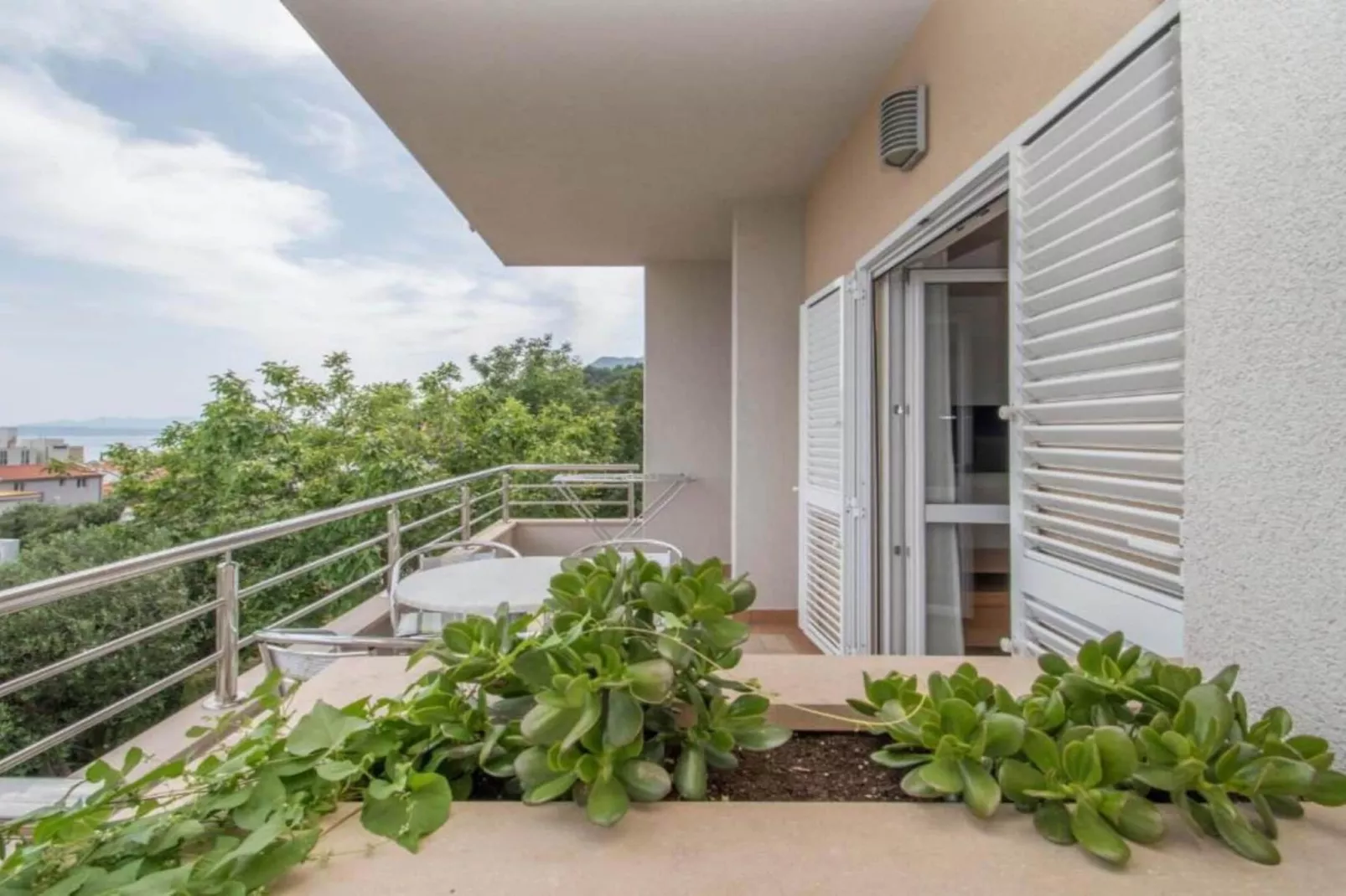 Apartments Antonio - One Bedroom Apartment with Balcony and Sea View - 3-Terrace balcony