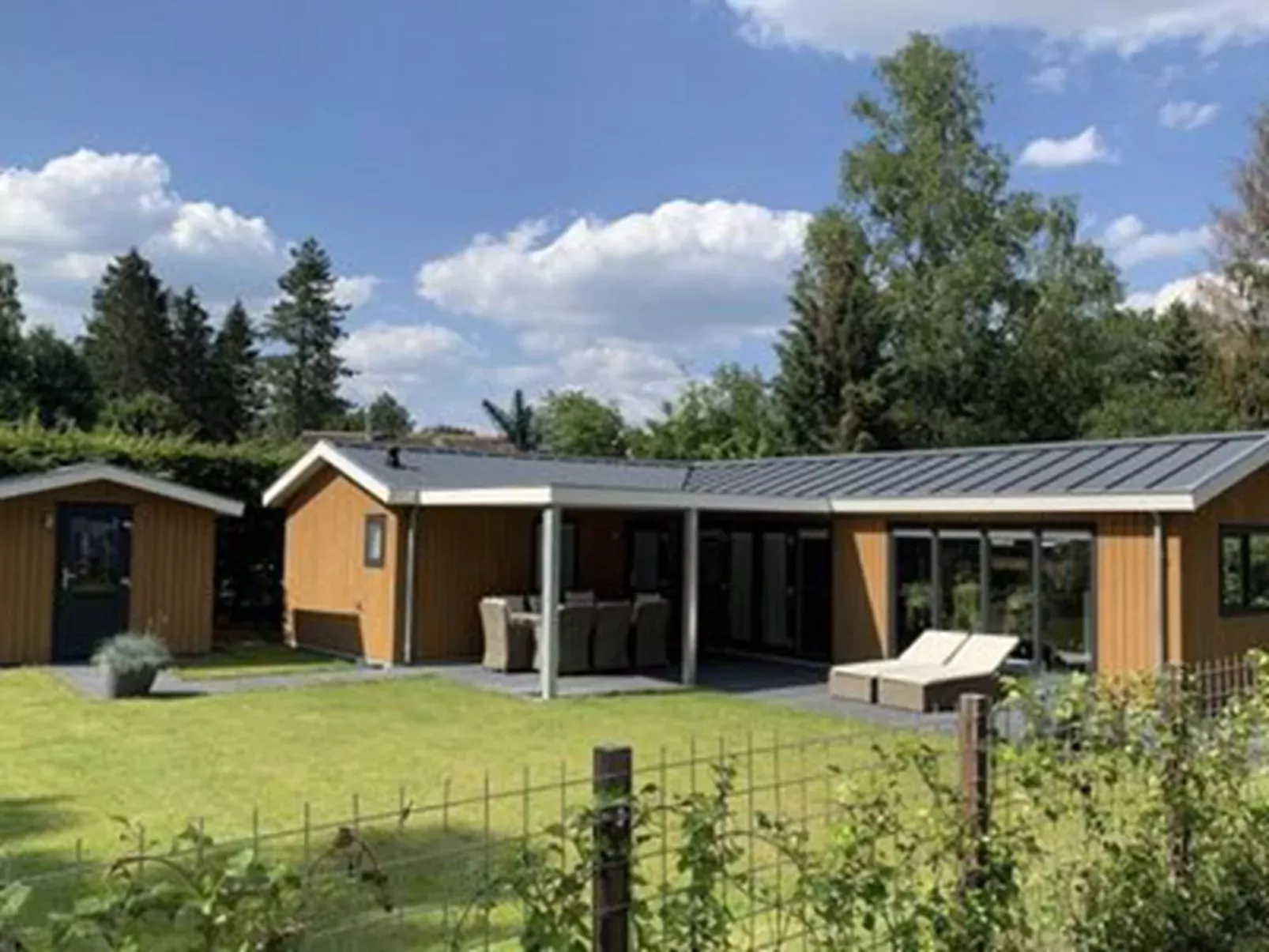 De Thijmse Berg-Outside