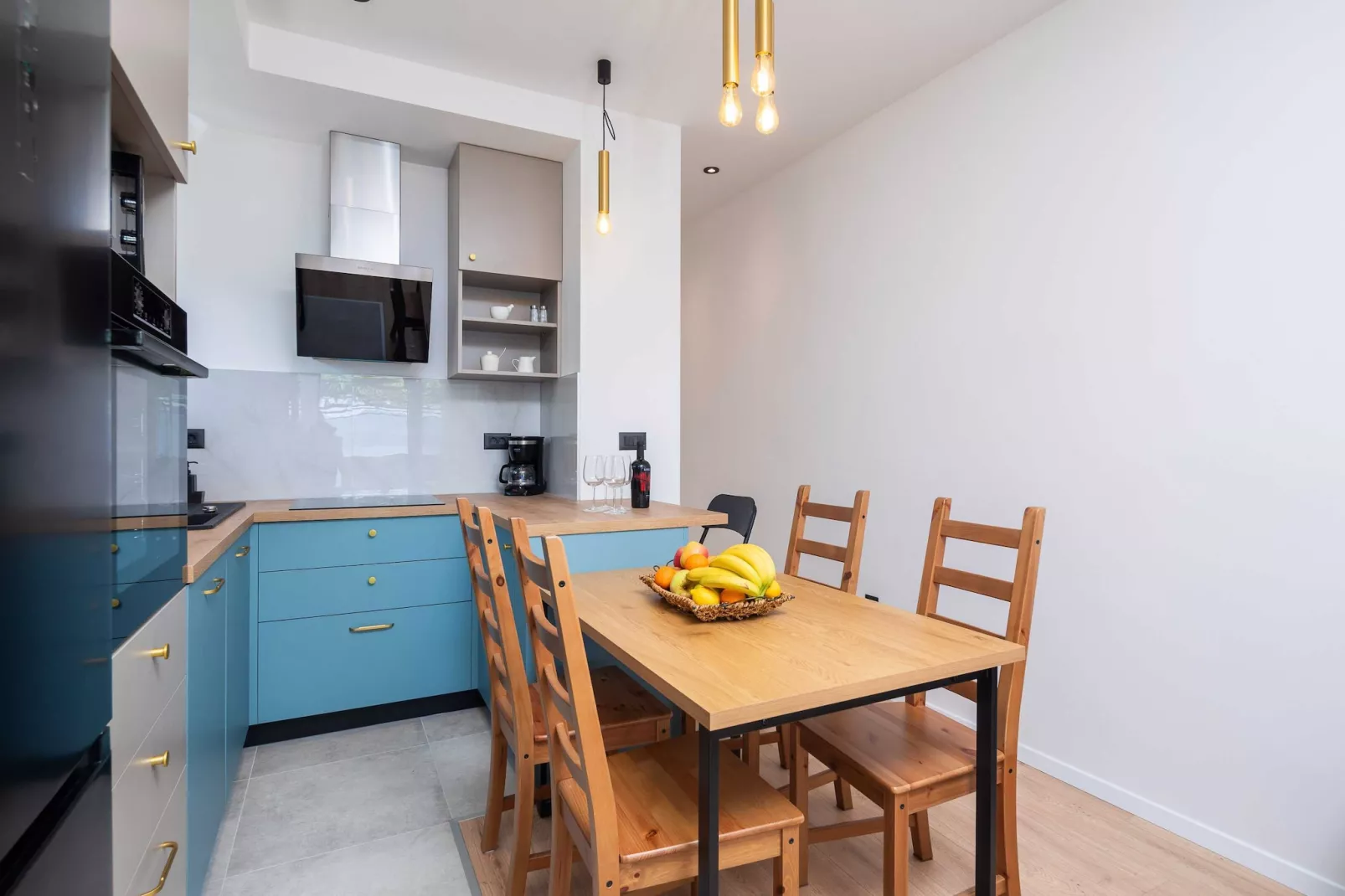 Apartments Tomas - One bedroom Apartment with Balcony and Sea View (A1)-Kitchen