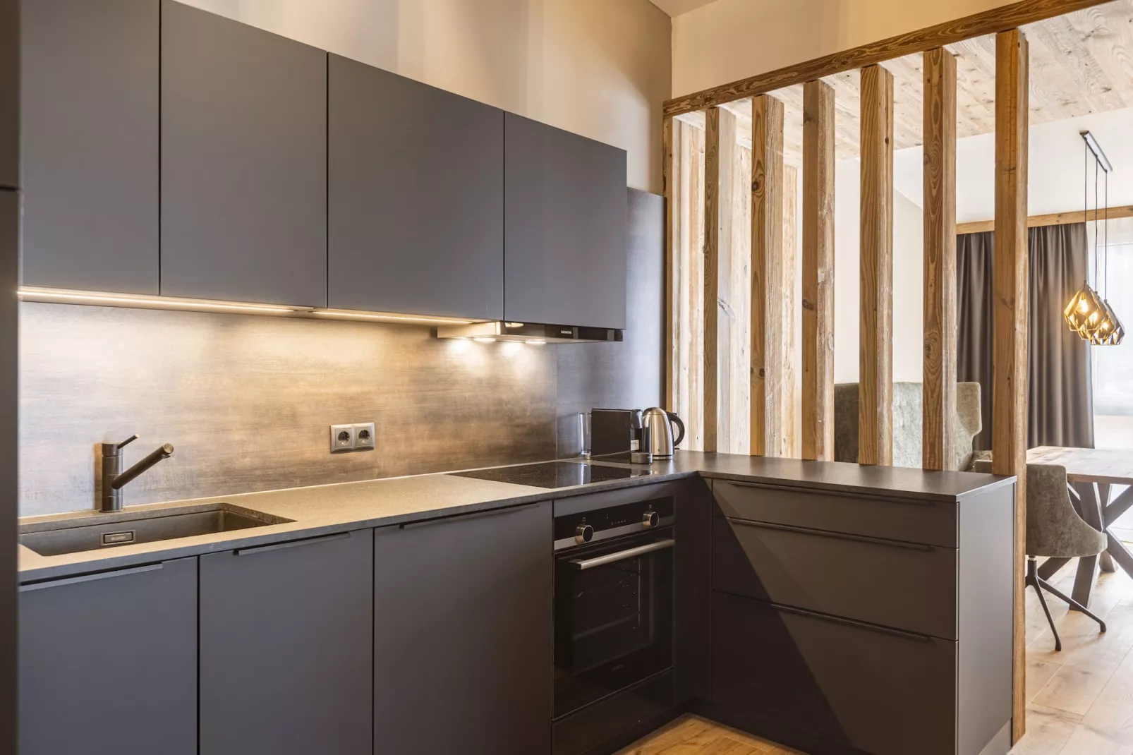 Zillertal Suites 11-Kitchen