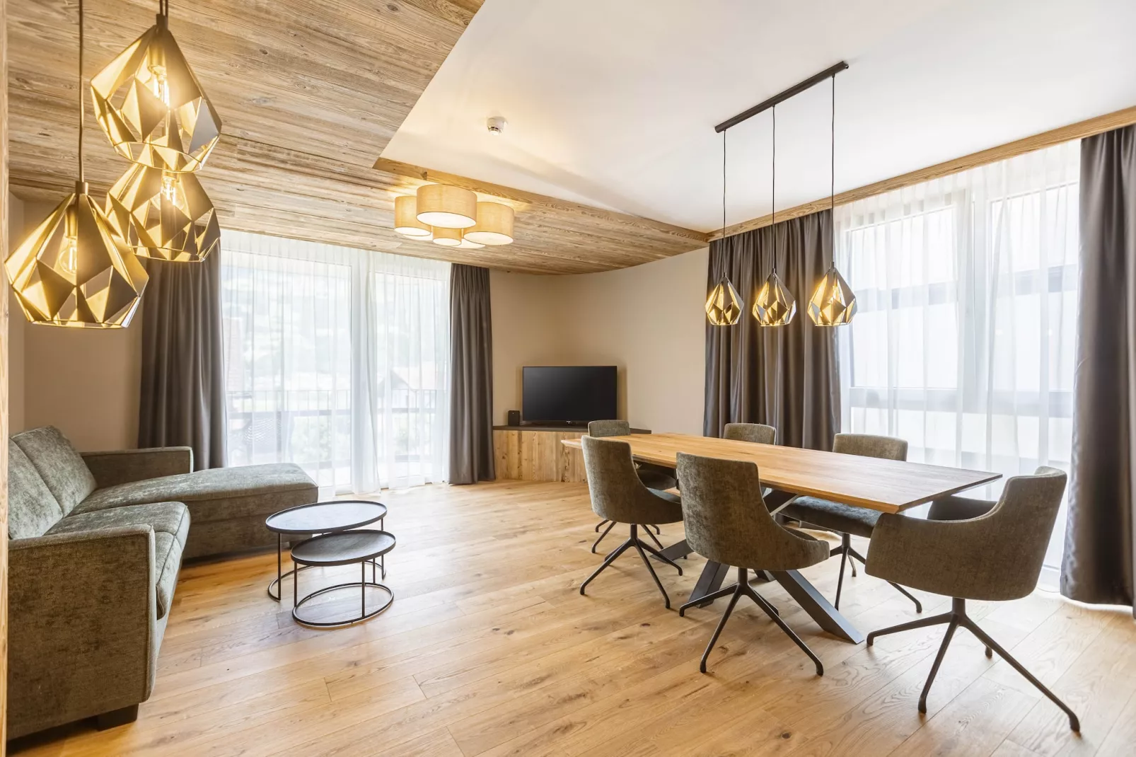 Zillertal Suites 11-Floor plan