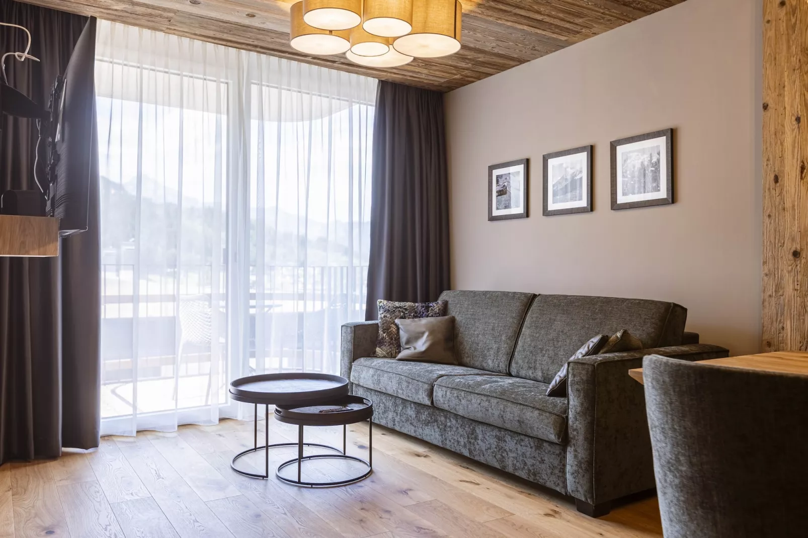 Zillertal Suites 4-Floor plan