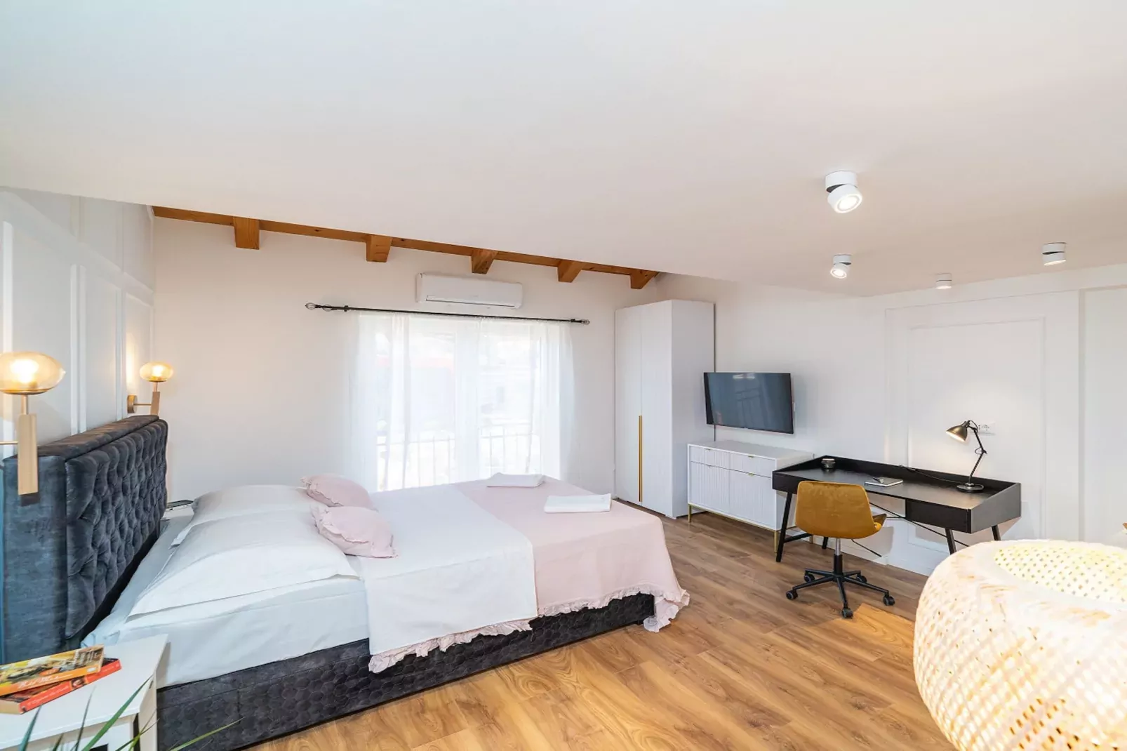 Villa Aura - Comfort double room-Innen