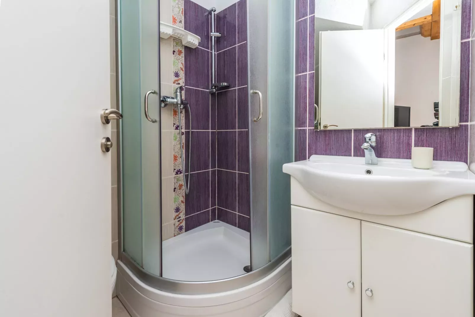 House Romanca-Badezimmer