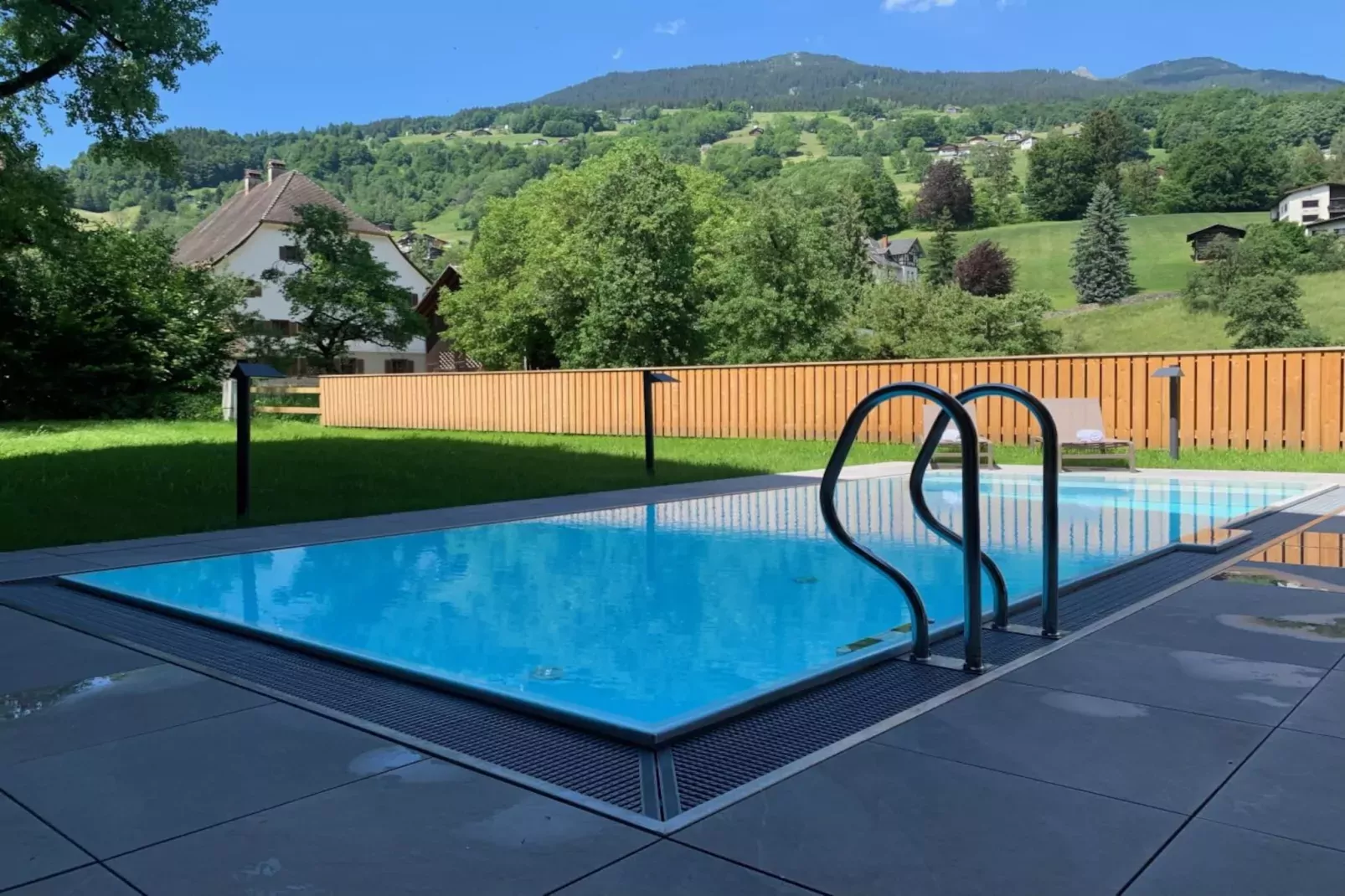 poolofhouse