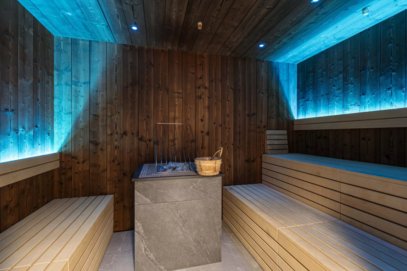 Montafon Suites Schruns 03-Wellness