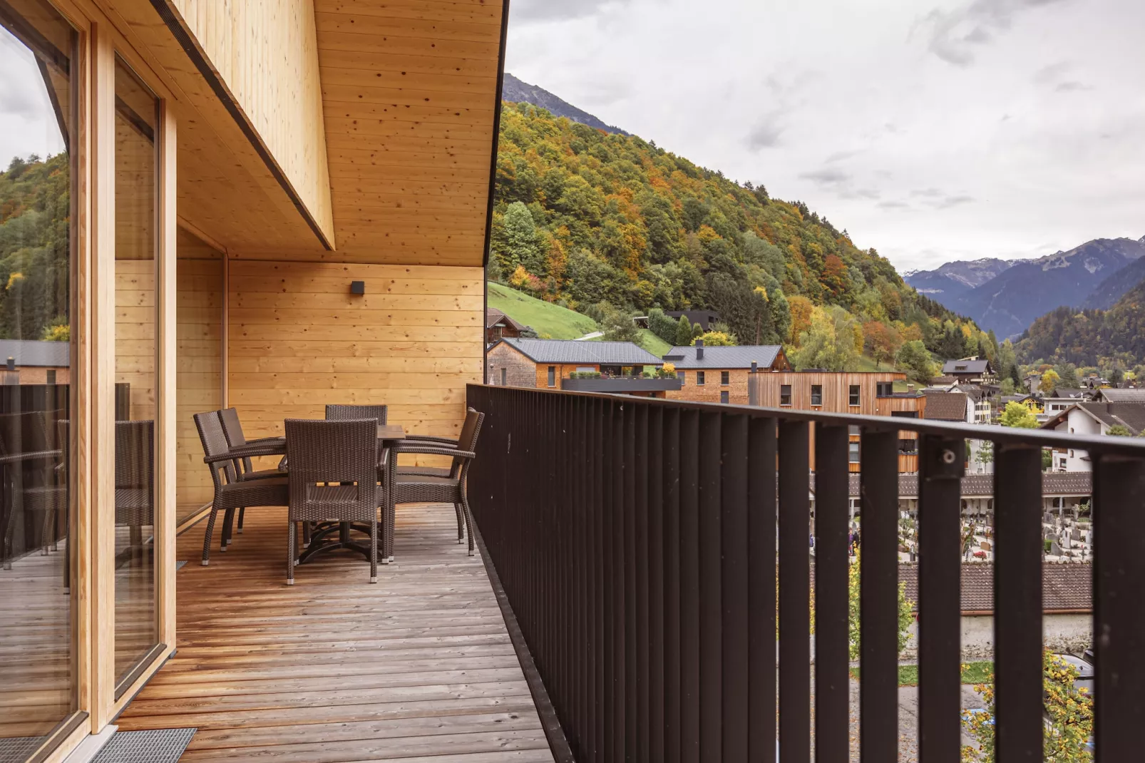 Montafon Suites Schruns 03-Terrace balcony