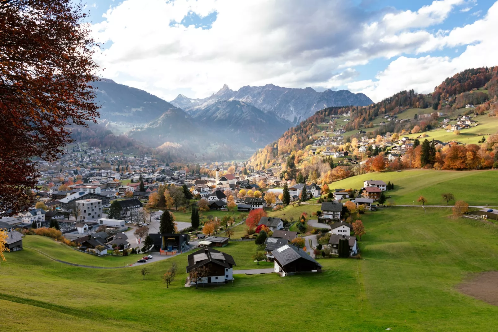 Montafon Suites Schruns 03-Areas summer 1km