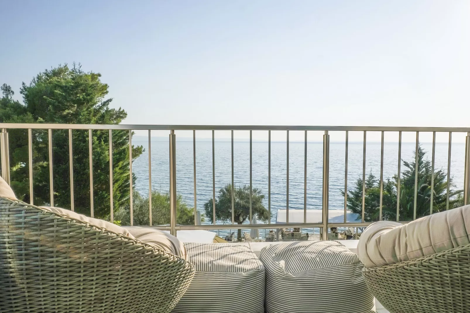 Holiday residence Acrotel Athena Villas, Elia Beach-Maisonette-Terrassenbalkon