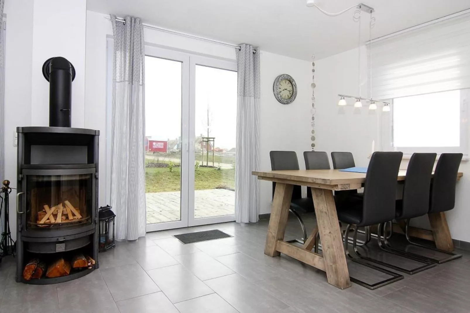 Ferienhaus de Poeler Drift 6 Personen-Dining room