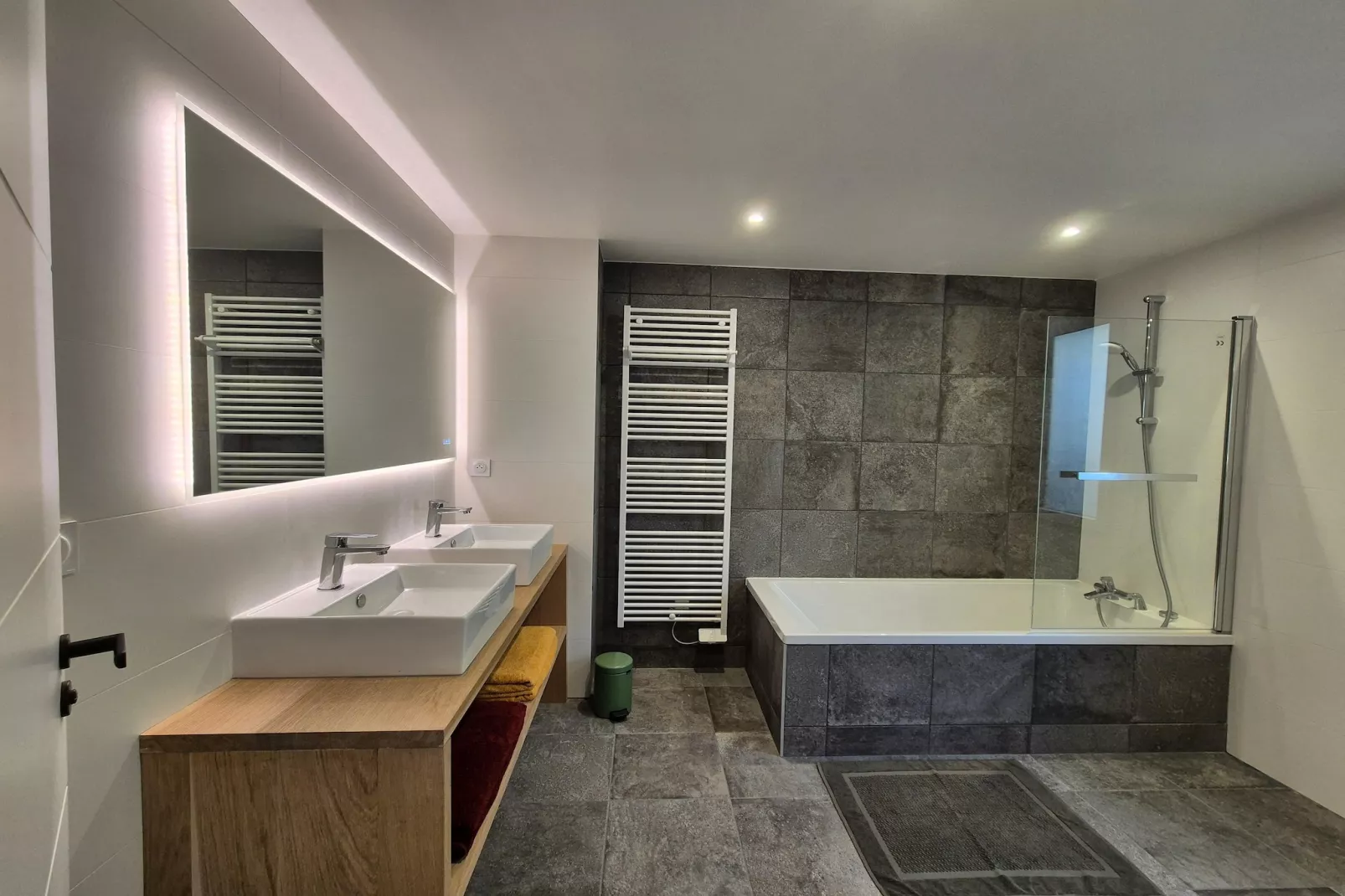 Appartement 1er et 2eme étage Erquy-Bathroom