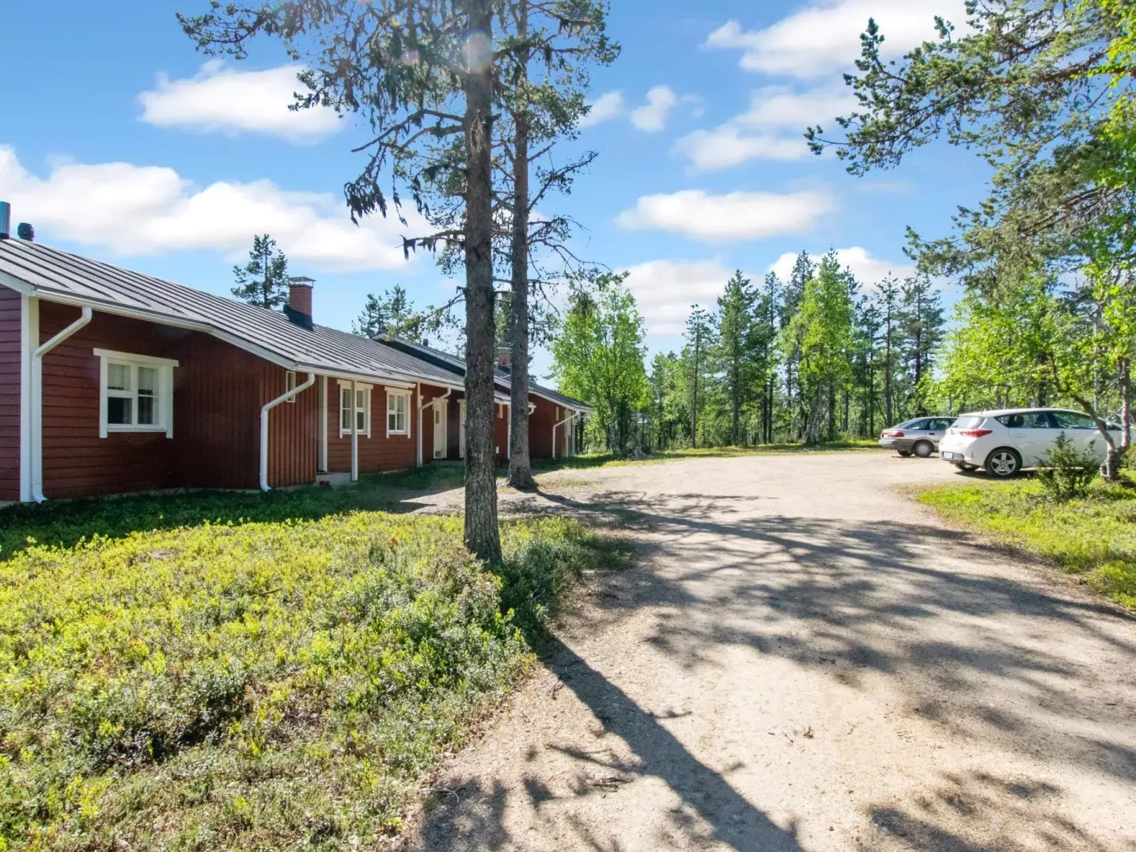 Urupää b 6-Outside
