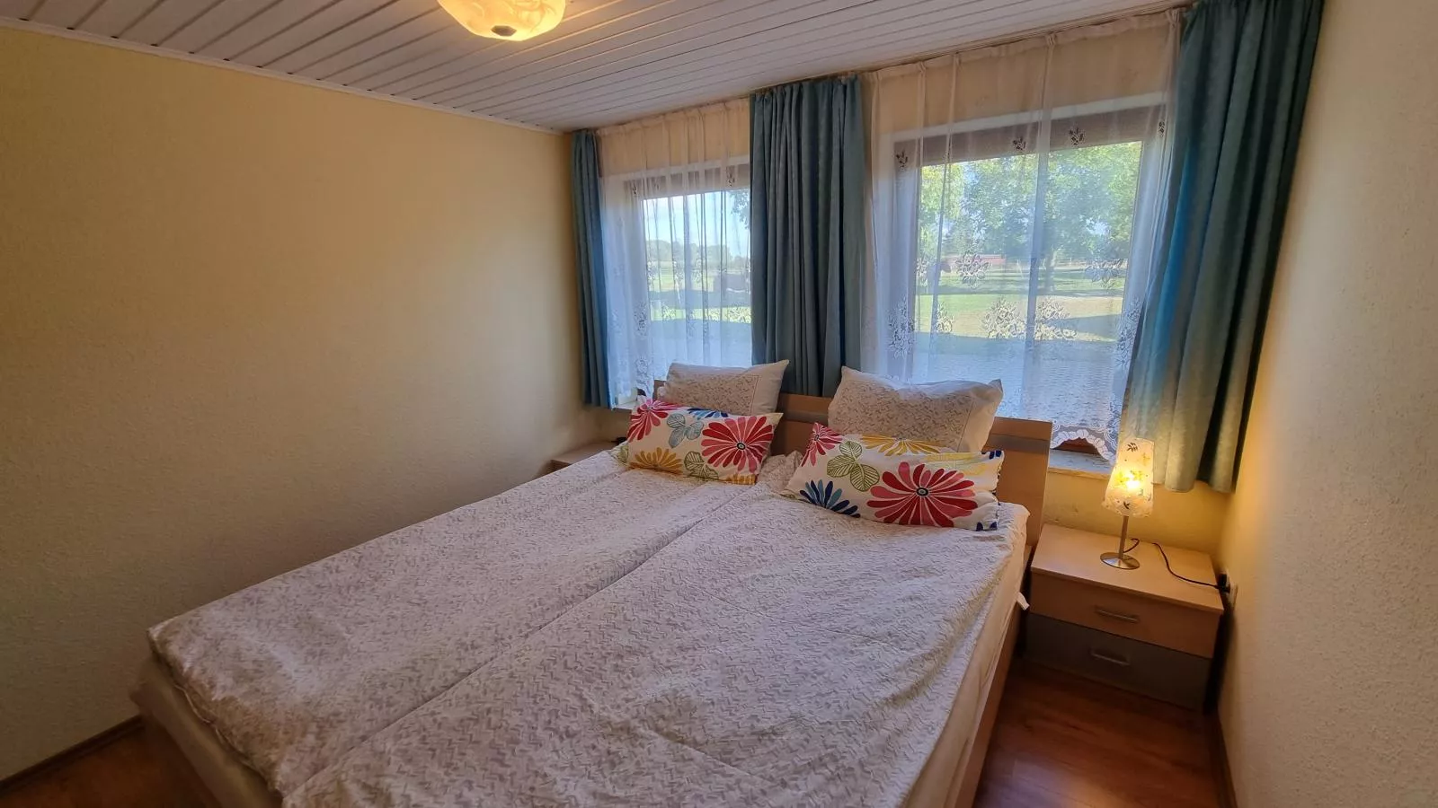 Pugholz XL-Schlafzimmer