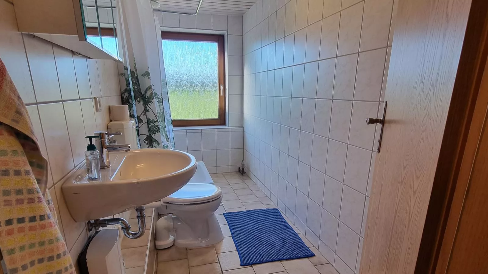 Pugholz XL-Badezimmer