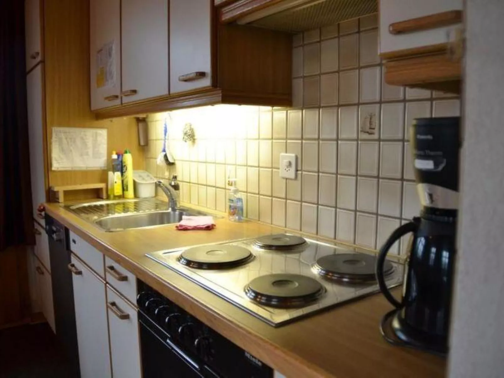 Adlerhorst-Drinnen