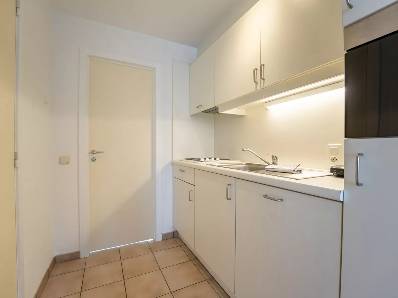 Sirius with parking and shared pool-Inside
