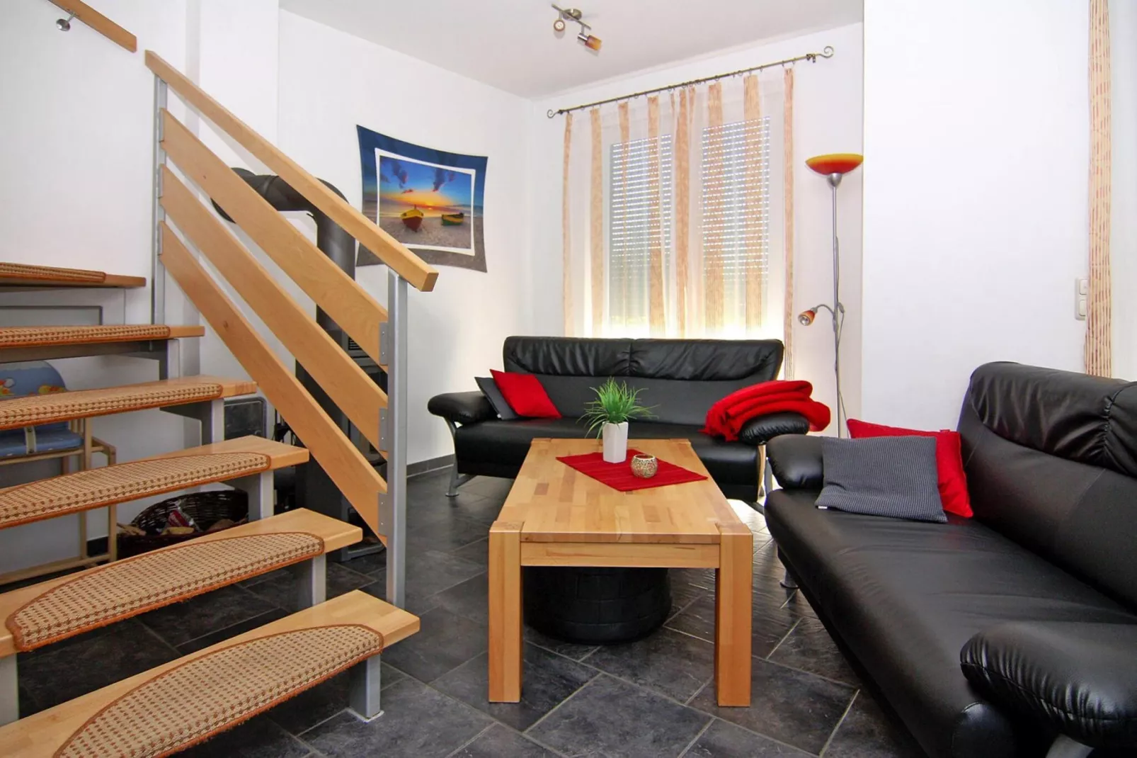 Doppelhaushälfte in Neuendorf-Living room