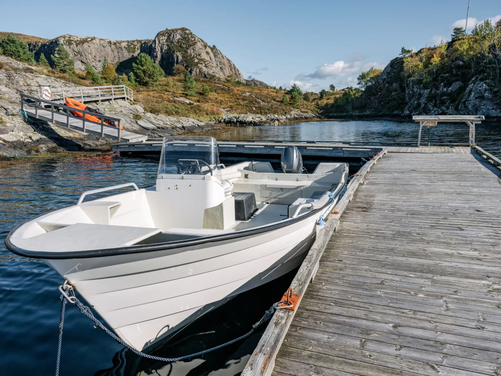 Sjøbuvågen-Outside