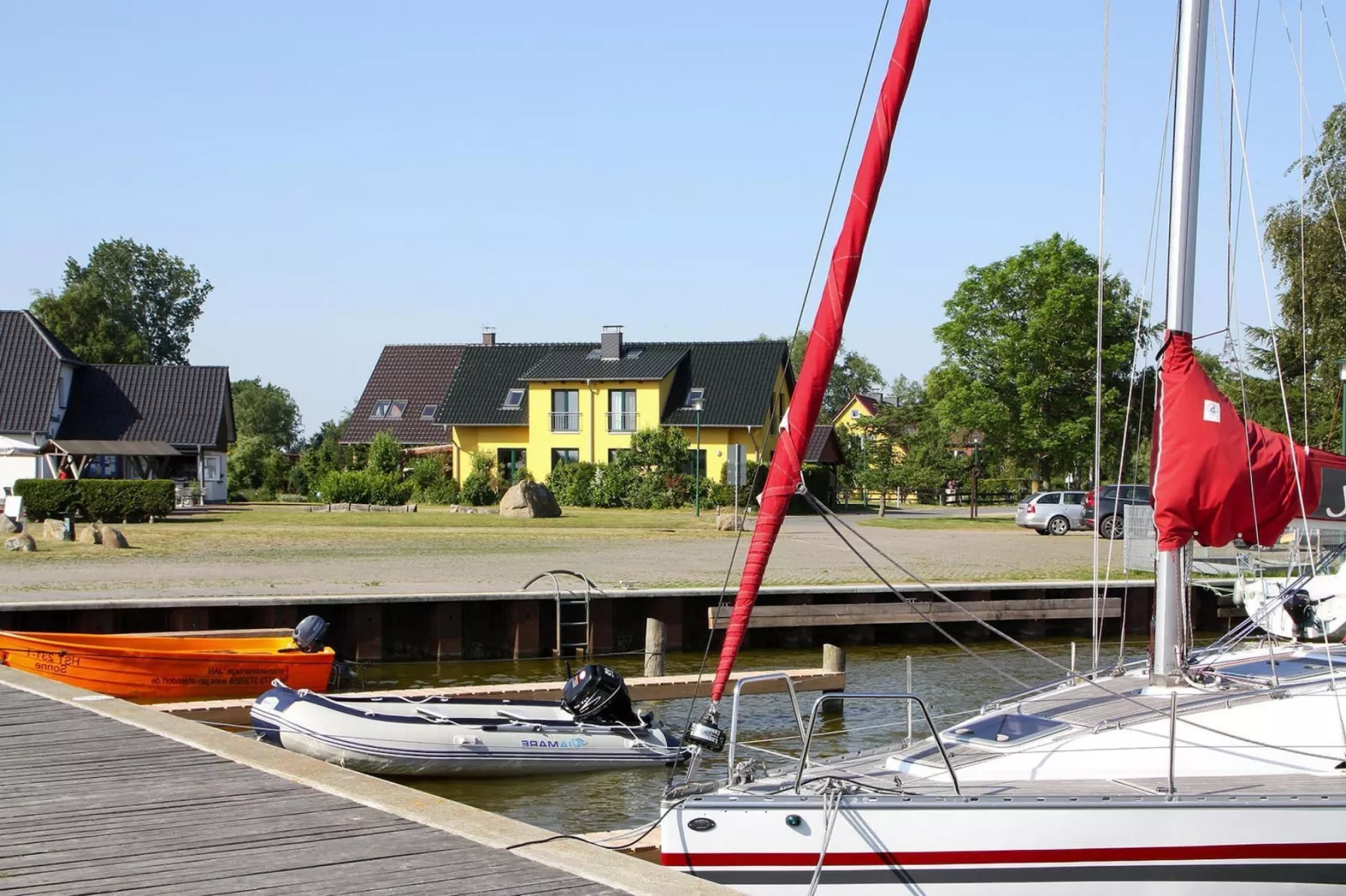 Doppelhaushälfte in Neuendorf-Areas summer 1km
