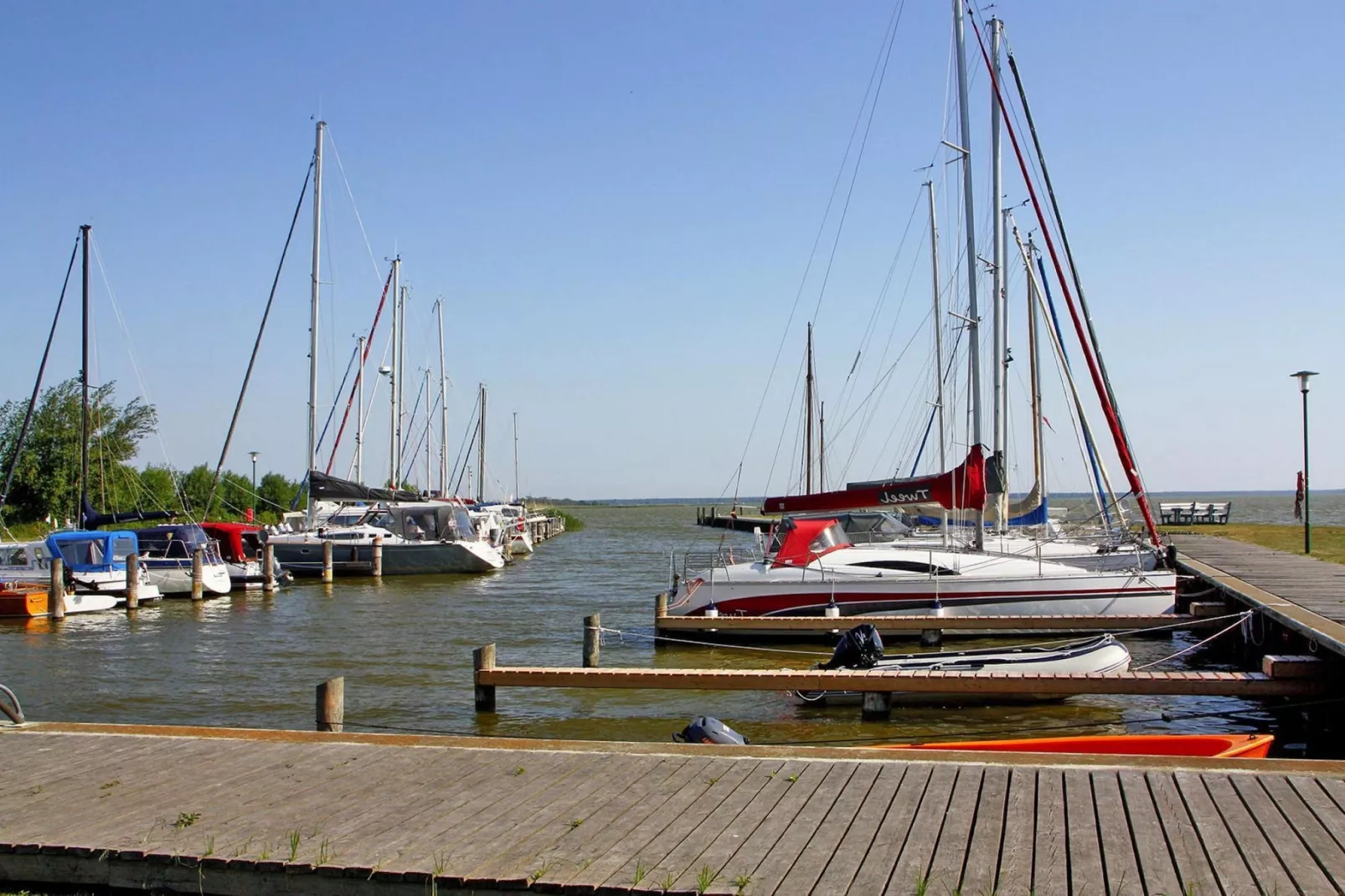 Doppelhaushälfte in Neuendorf-Areas summer 5km