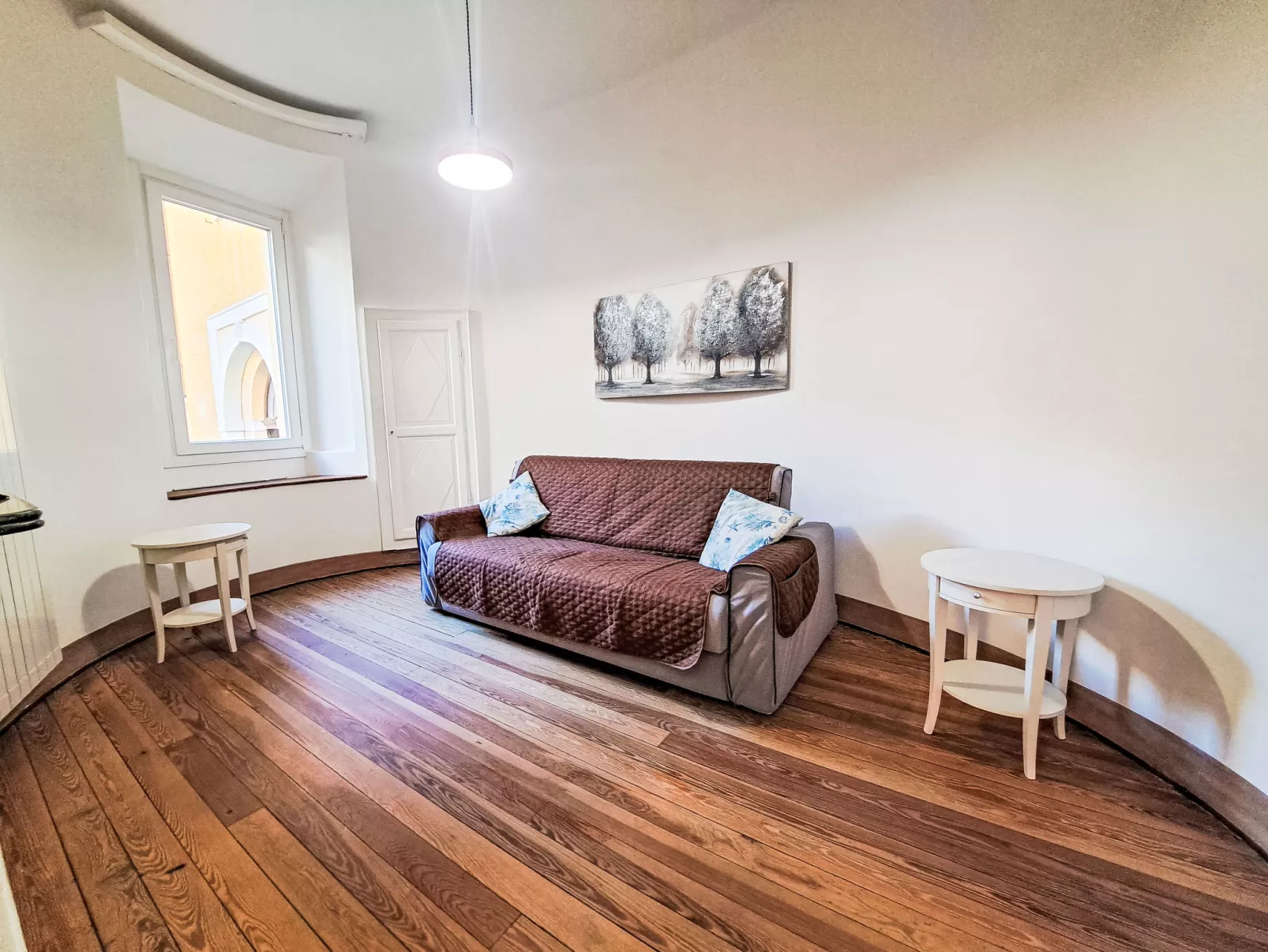 Blu - Borgo Antico-Inside
