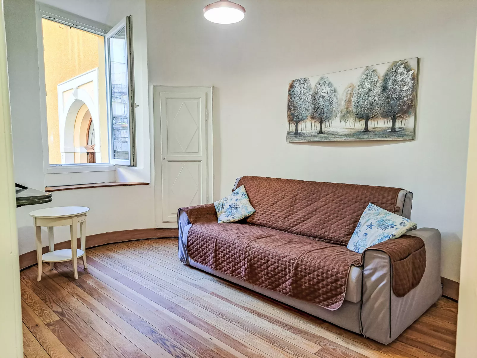 Blu - Borgo Antico-Inside
