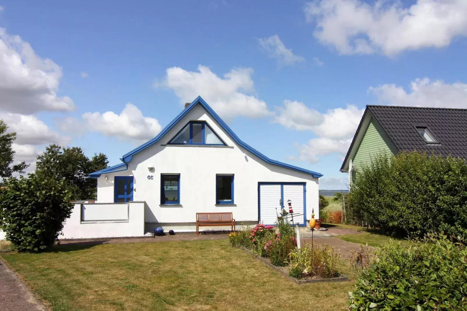Ferienhaus Am Schilfufer-Exterior summer