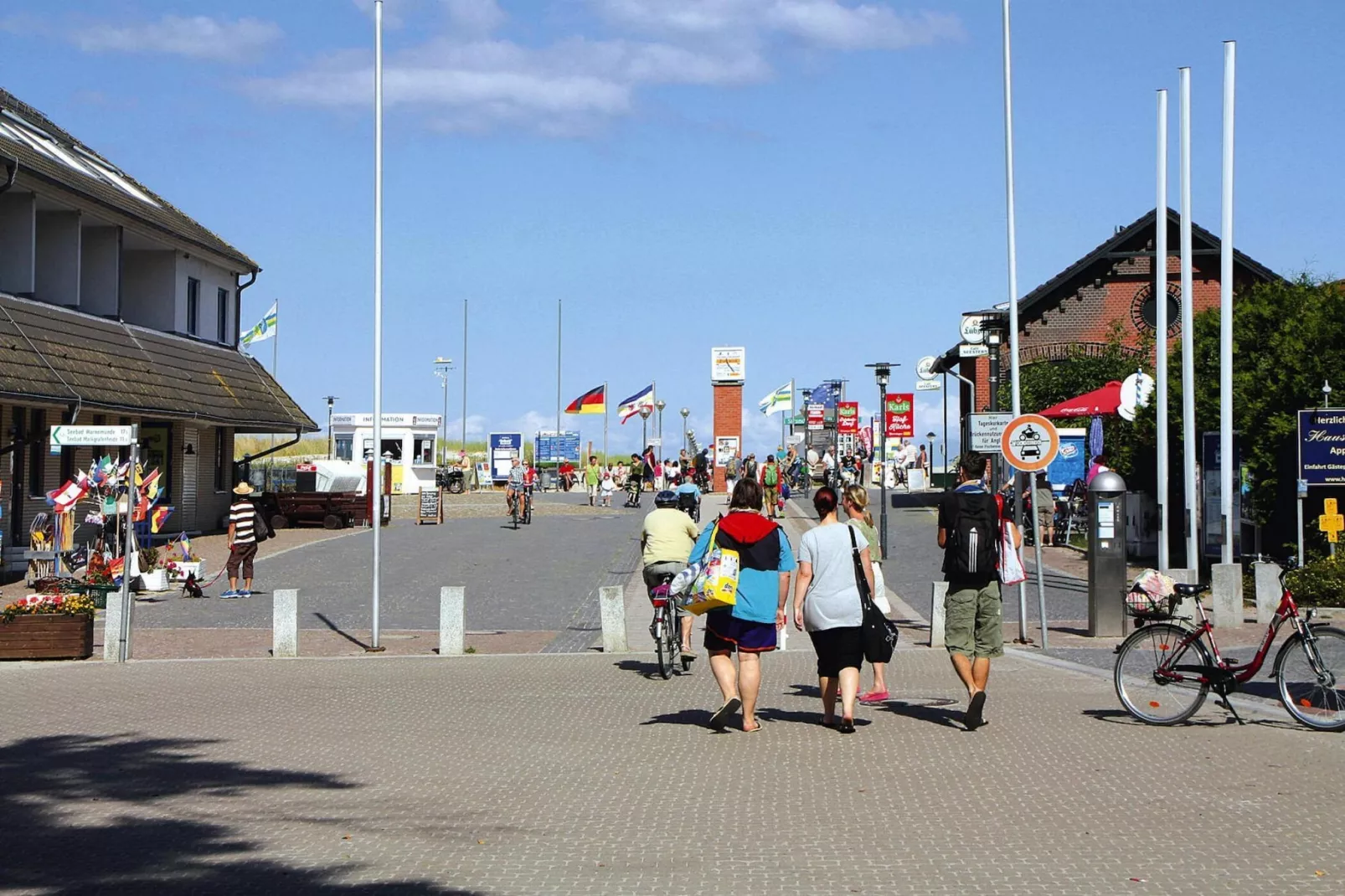 Ferienwohnung in Graal-Müritz-Ferienwohnung Andrea-Areas summer 5km
