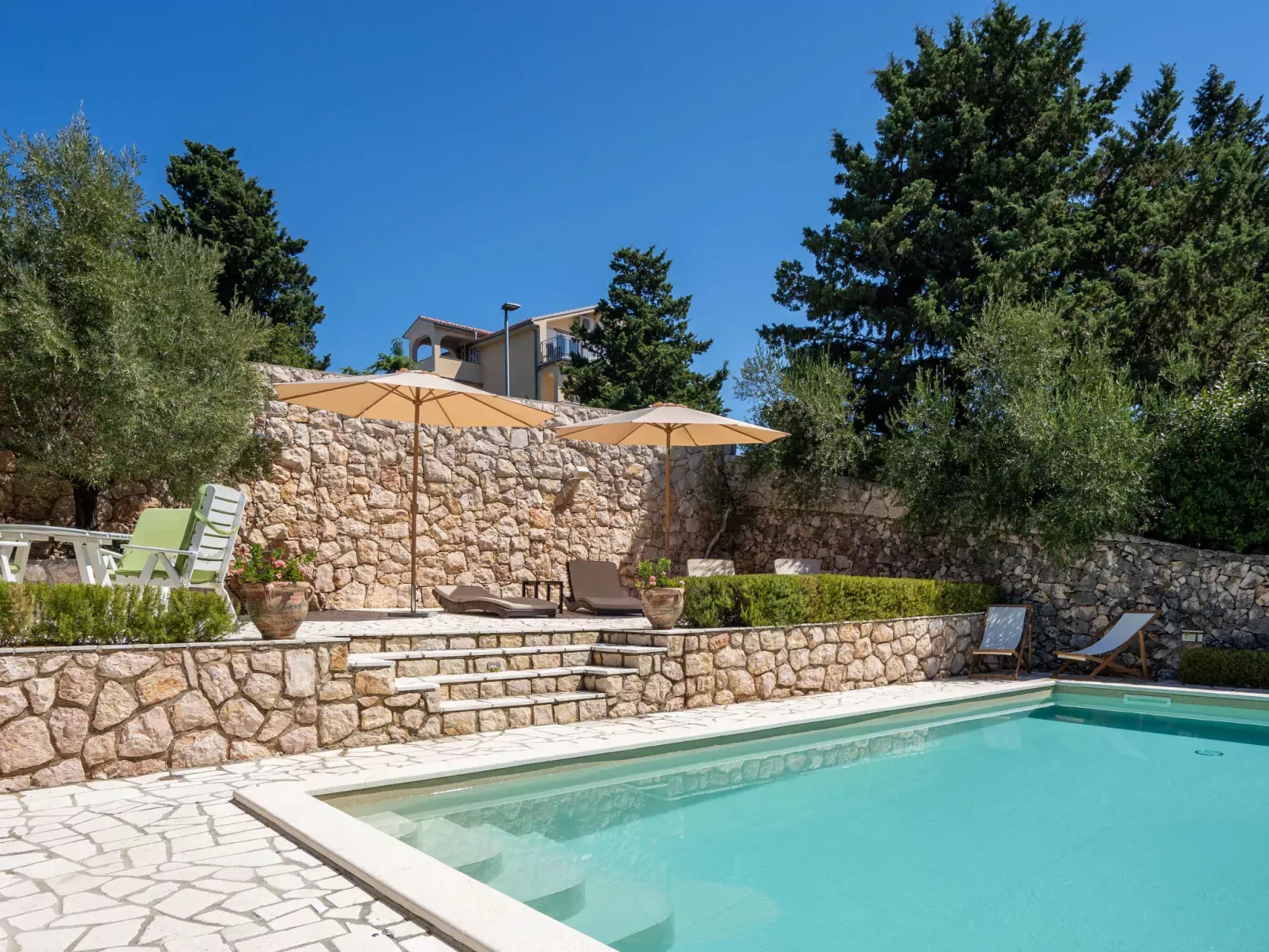 Villa Mo-Re-Draußen