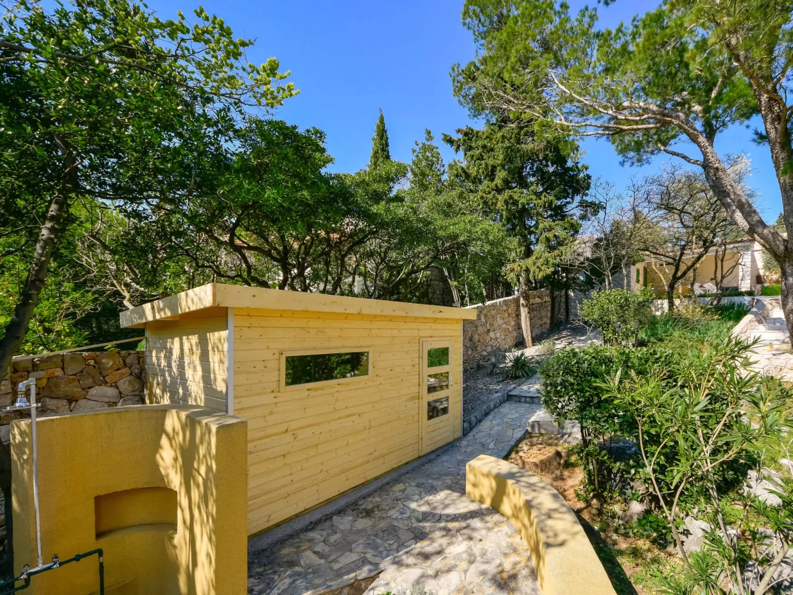 Villa Mo-Re-Draußen