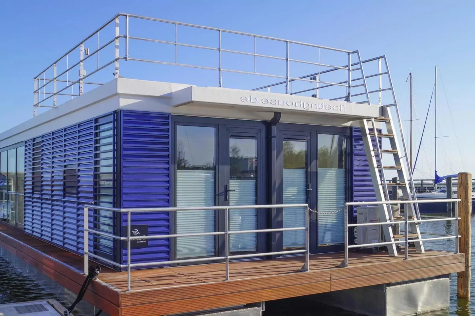 Houseboat Floating House "Luisa", Ribnitz-Damgarten-Luisa, 44 qm-Exterior summer