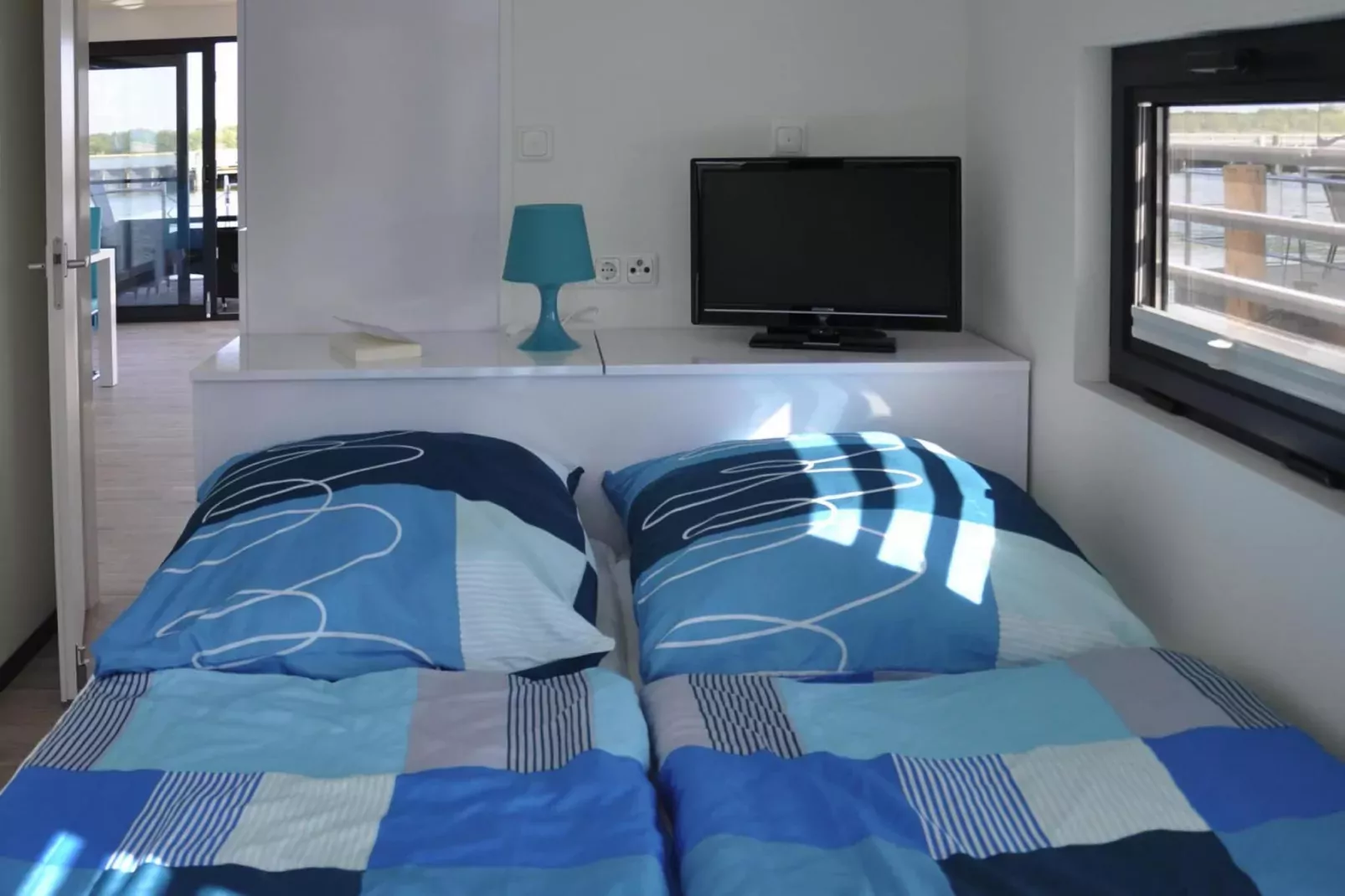 Houseboat Floating House "Luisa", Ribnitz-Damgarten-Luisa, 44 qm-Bedroom