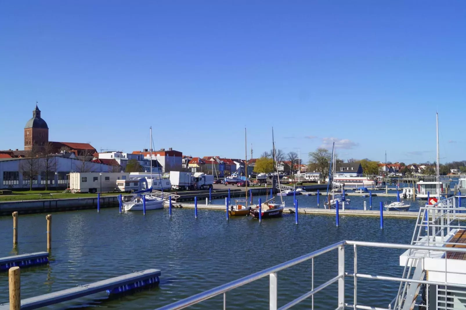 Houseboat Floating House "Luisa", Ribnitz-Damgarten-Luisa, 44 qm-Areas summer 5km