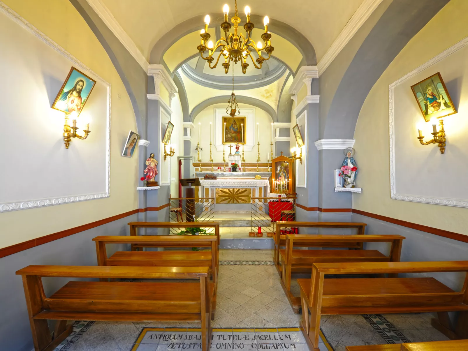Convento San Basilio-Drinnen