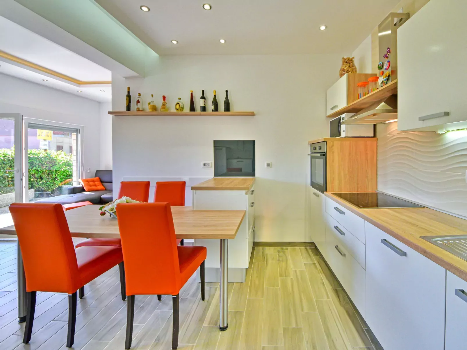 Koalas Nest Home & Apartments-Inside
