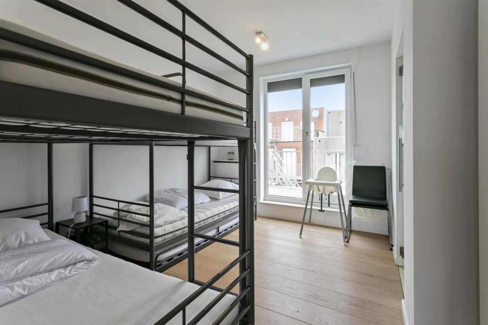 SLIPWAY - 10B-Schlafzimmer