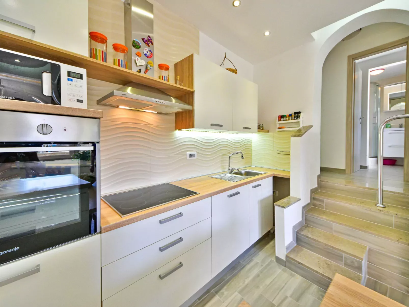Koalas Nest Home & Apartments-Inside
