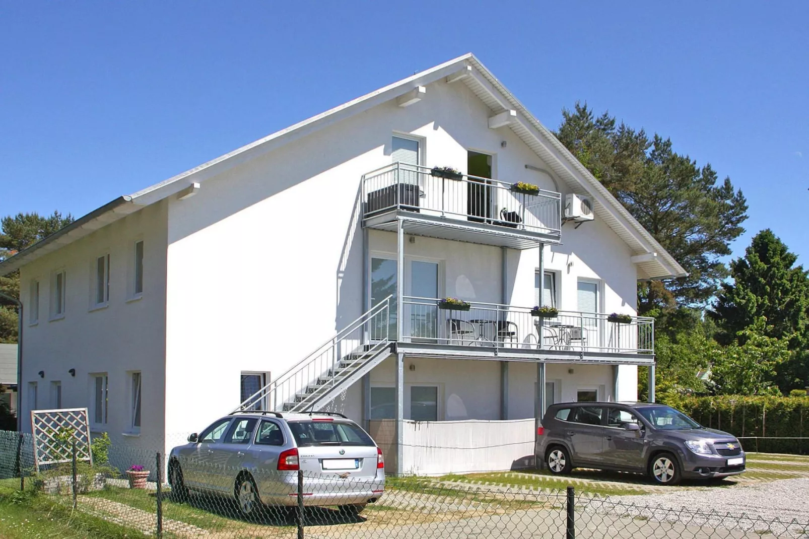 Zur Vorderseite-Exterior summer