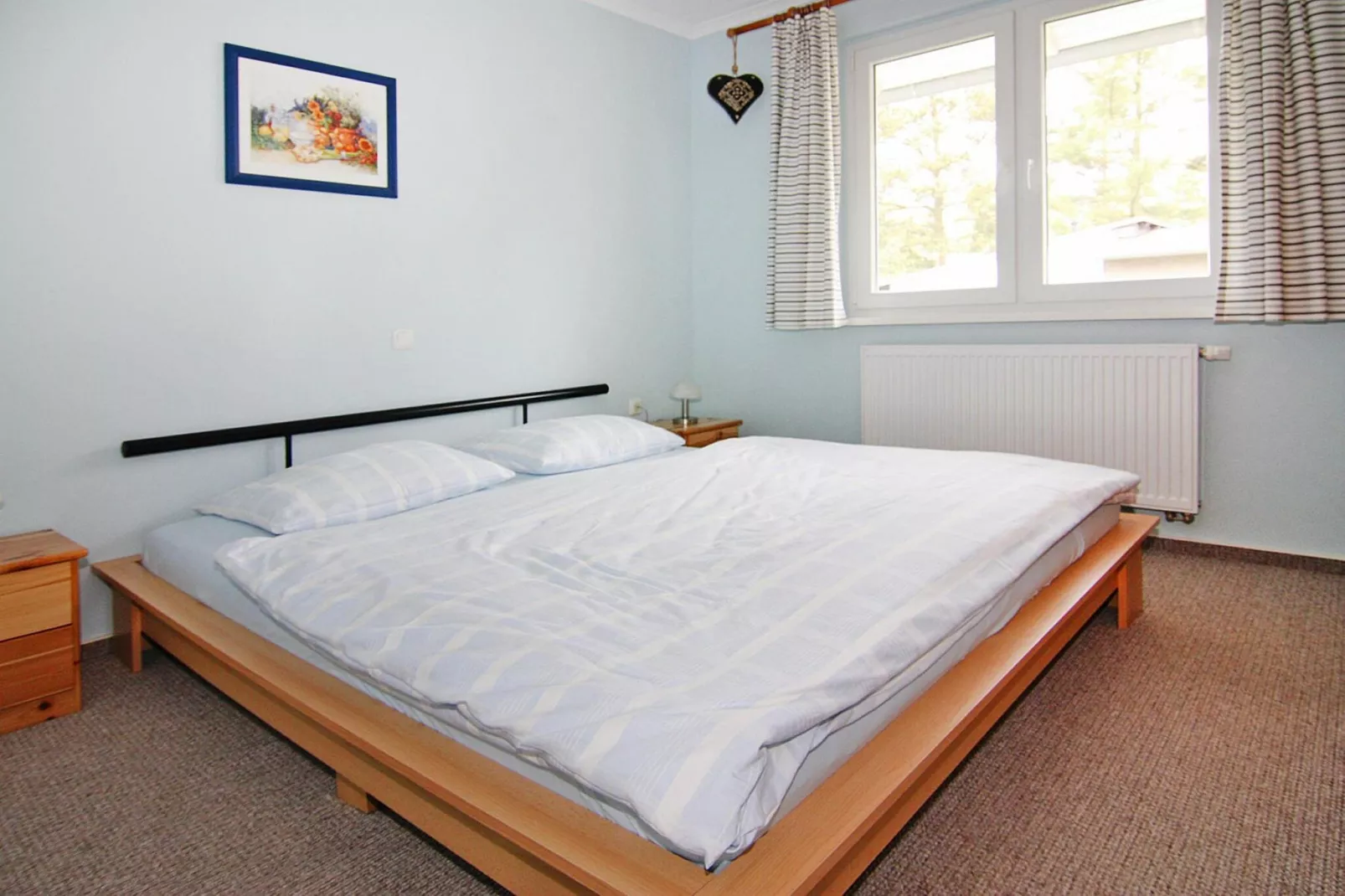 Zur Hinterseite-Bedroom