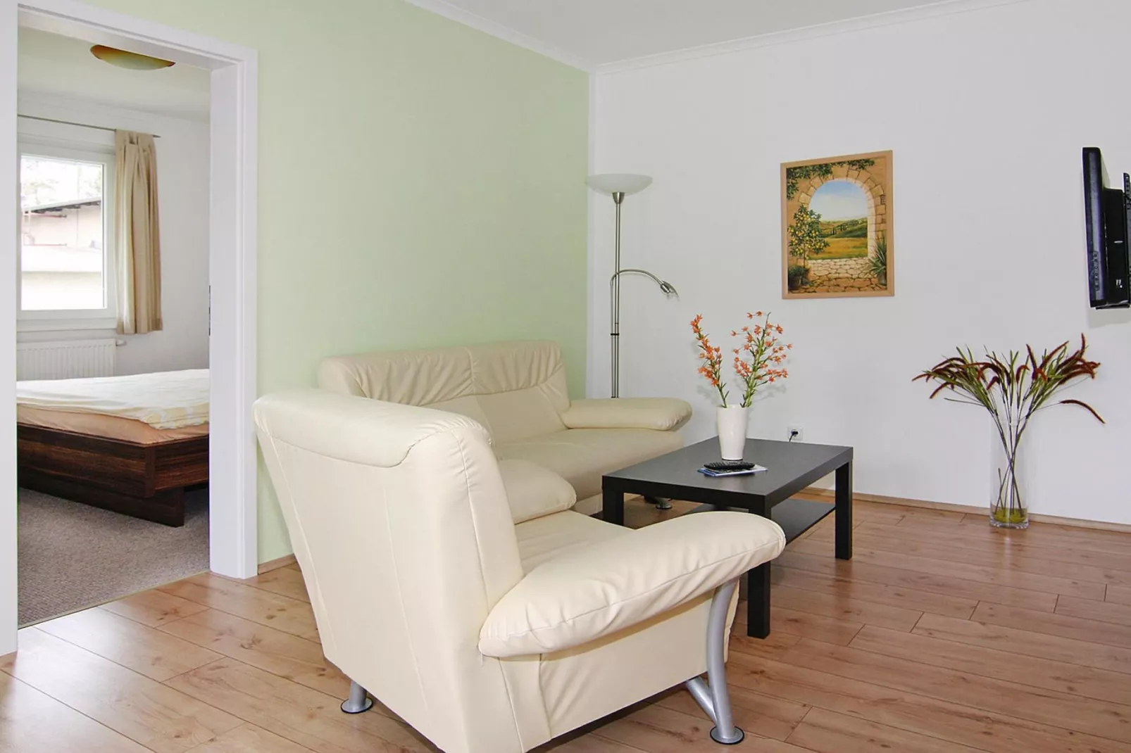 Zur Hinterseite-Living room