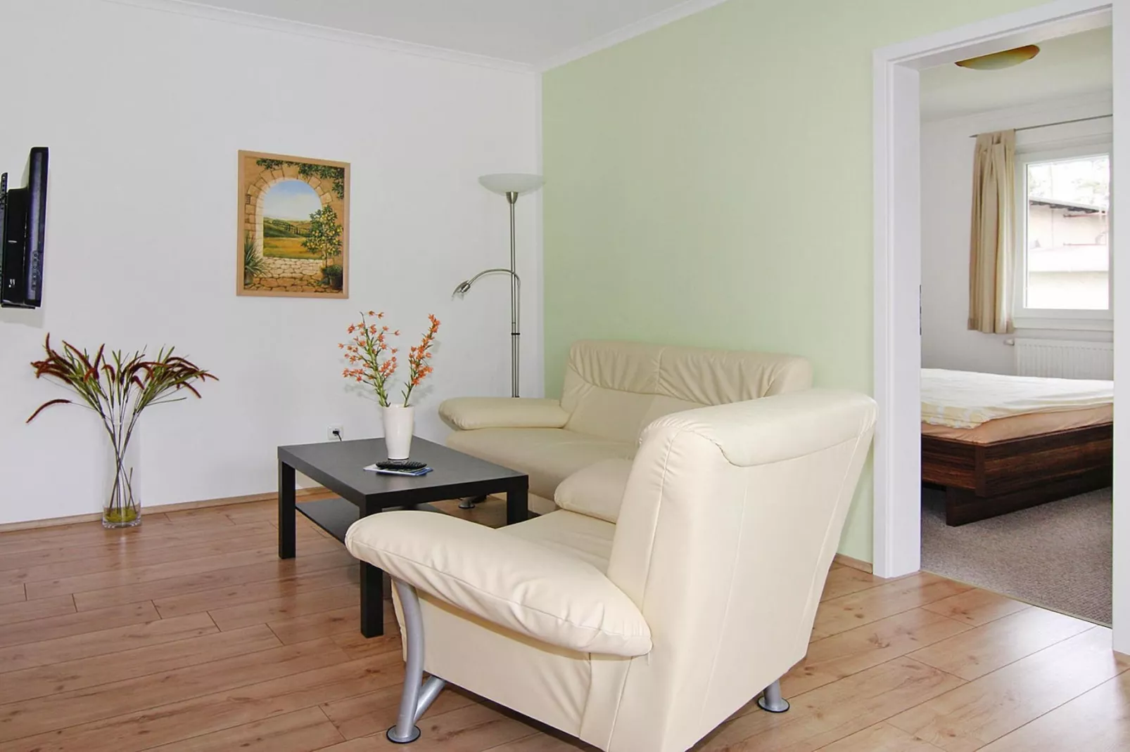 Zur Hinterseite-Living room