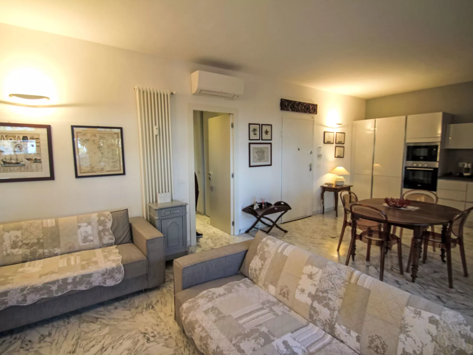 Terrace-Inside