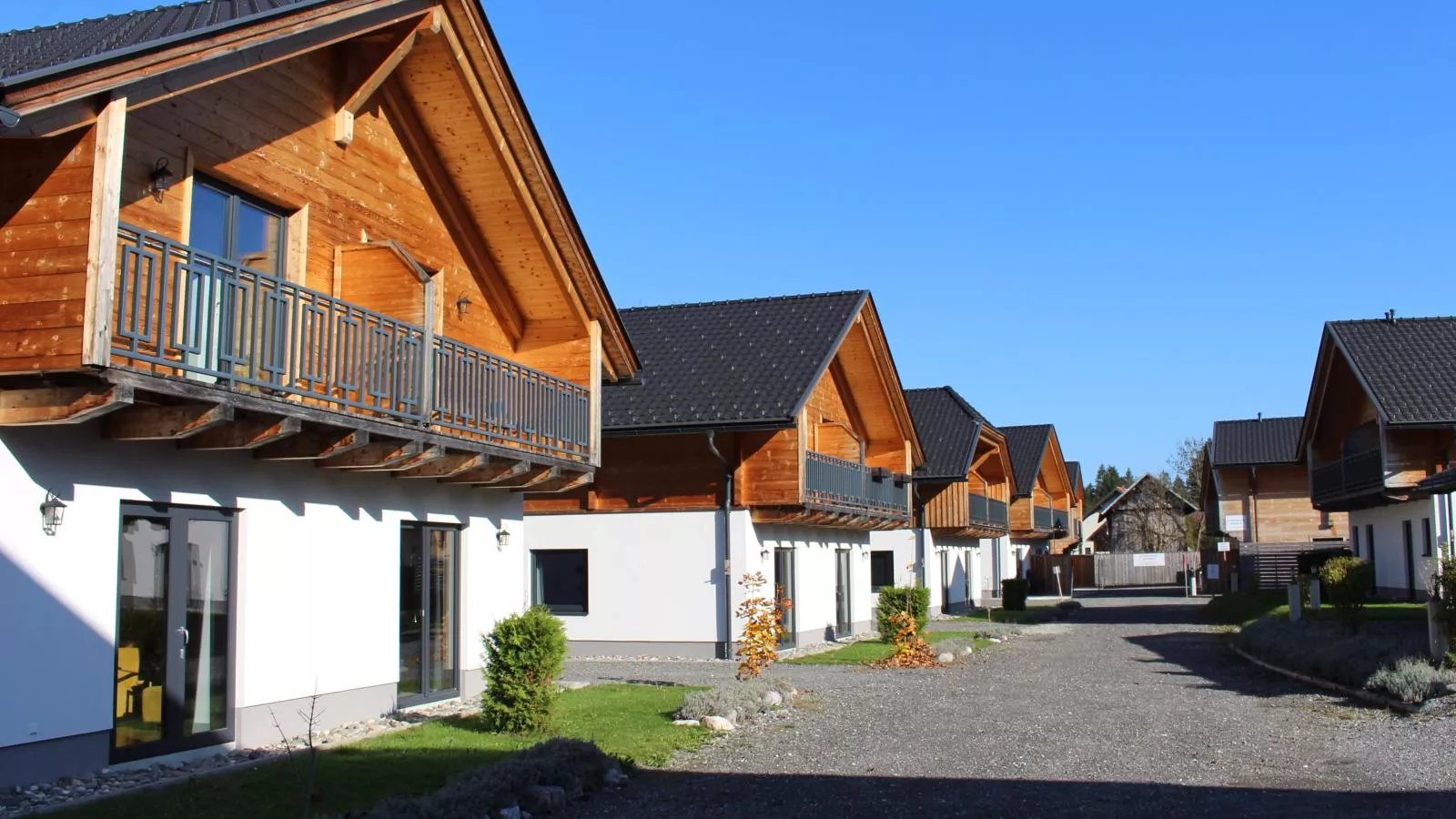 Rattendorf 14A-Außenbereich Sommer